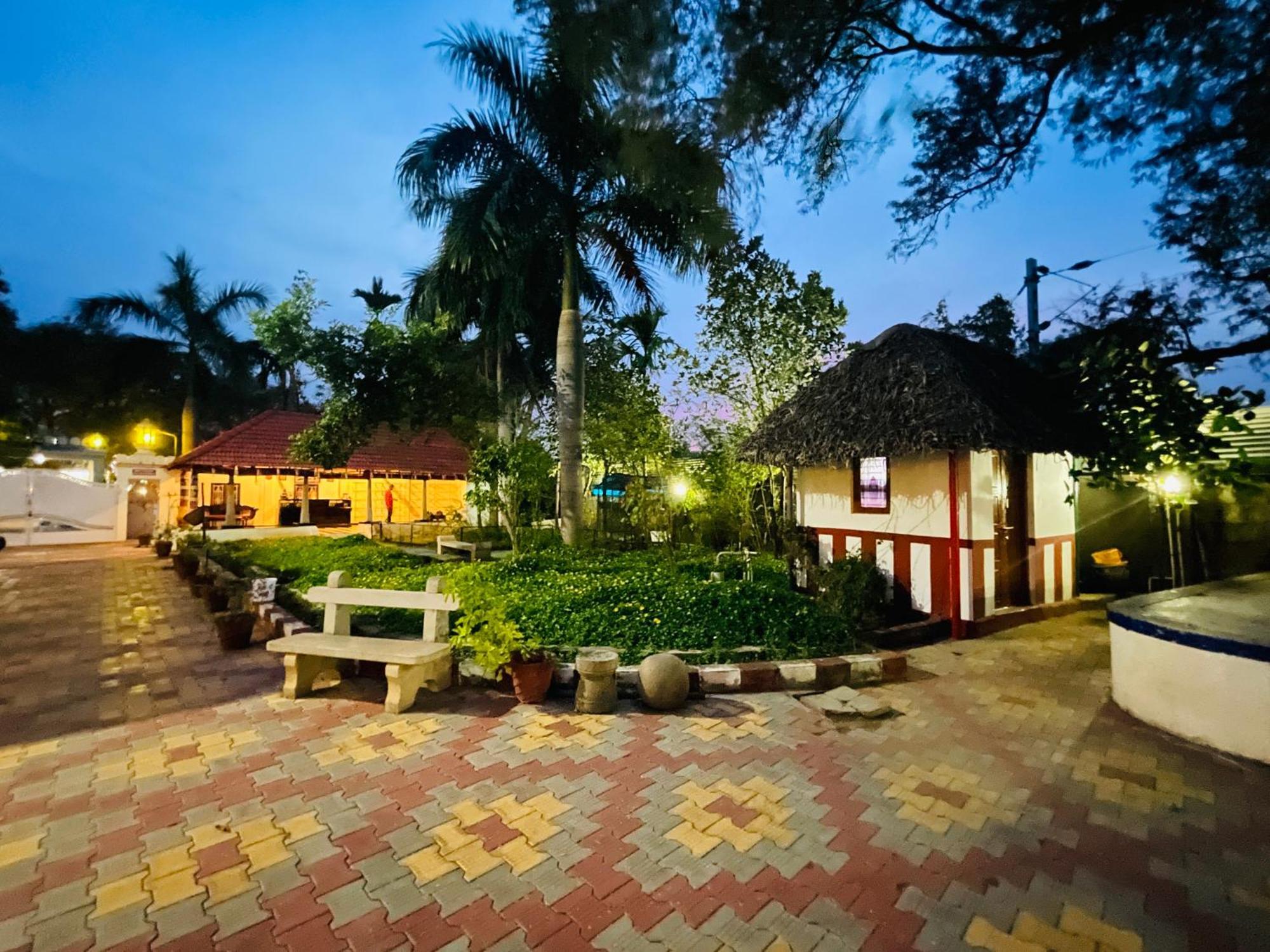 Chola Heritage Resort Karaikkudi Exterior foto